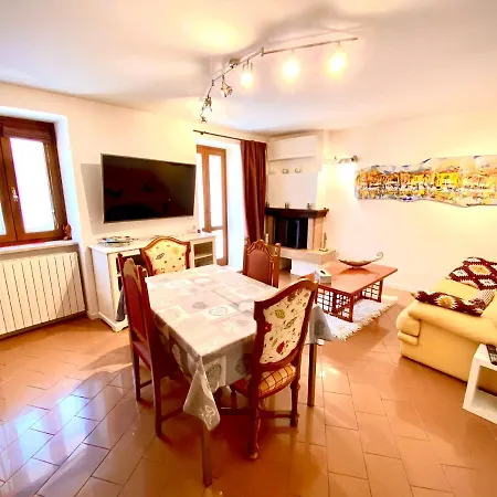 Alice Apartment *